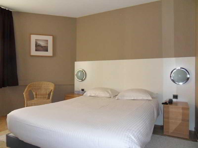 Hotel Lambeau Etterbeek Екстер'єр фото